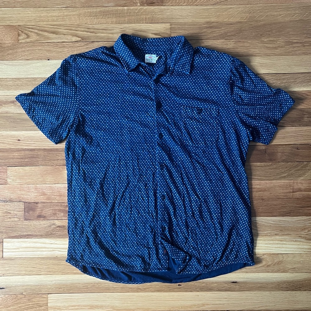 MOVING SALE 🚚 Men’s Faherty Short-Sleeve Knit Coast Shirt